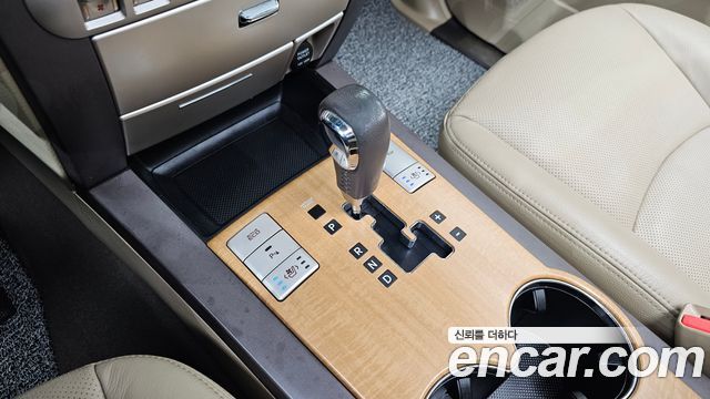 Kia Mohave 4WD KV 300 2015 — фото 9