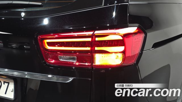 Kia Carnival Gasoline 7-Seater Limousine President 2020 — фото 23