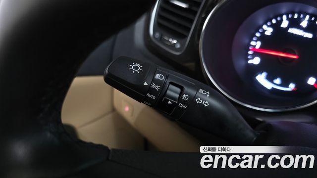 Kia Carnival Gasoline 7-Seater Limousine President 2020 — фото 34