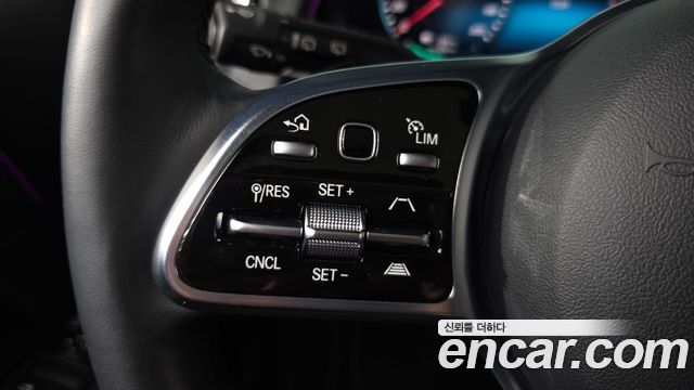 Mercedes-Benz EQB (X243) EQB300 4MATIC Electric Art 2024 — фото 15