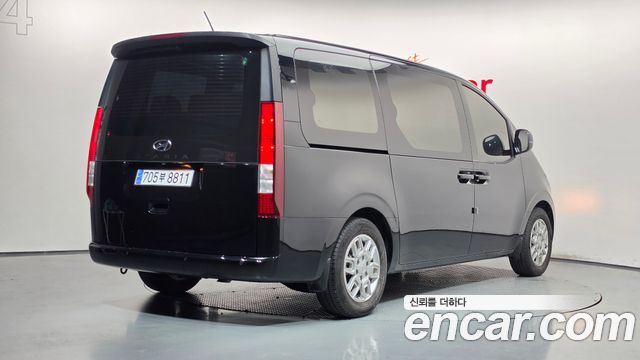 Hyundai Staria L3.5 Tourer 11-Seater Modern 2024 — фото 2