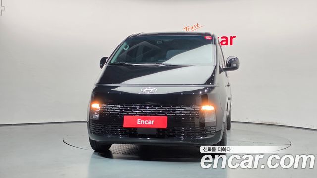 Hyundai Staria L3.5 Tourer 11-Seater Modern 2024 — фото 3