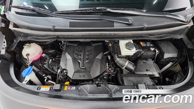 Hyundai Staria L3.5 Tourer 11-Seater Modern 2024 — фото 6