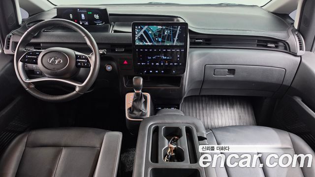 Hyundai Staria L3.5 Tourer 11-Seater Modern 2024 — фото 7