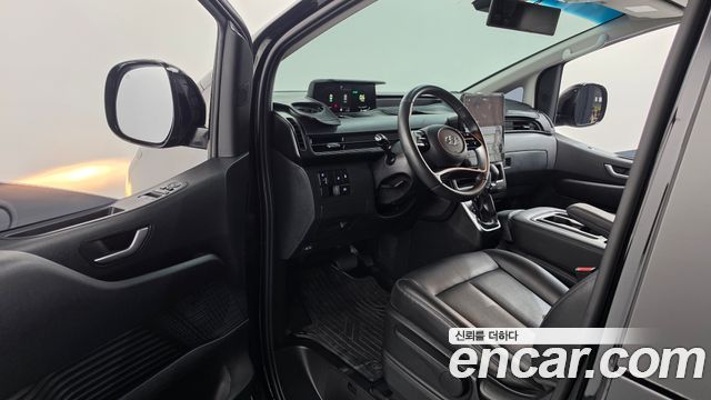 Hyundai Staria L3.5 Tourer 11-Seater Modern 2024 — фото 10