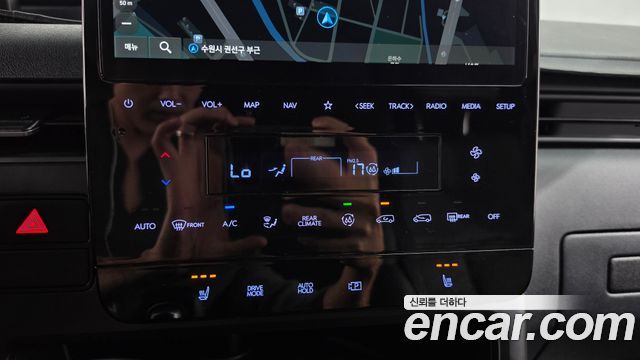 Hyundai Staria L3.5 Tourer 11-Seater Modern 2024 — фото 12