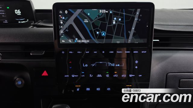 Hyundai Staria L3.5 Tourer 11-Seater Modern 2024 — фото 13