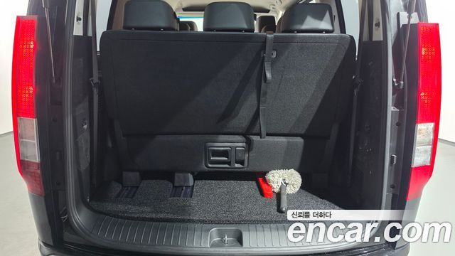 Hyundai Staria L3.5 Tourer 11-Seater Modern 2024 — фото 18