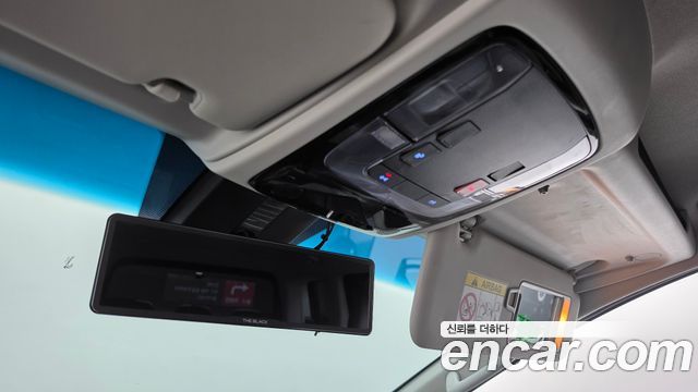 Hyundai Staria L3.5 Tourer 11-Seater Modern 2024 — фото 20