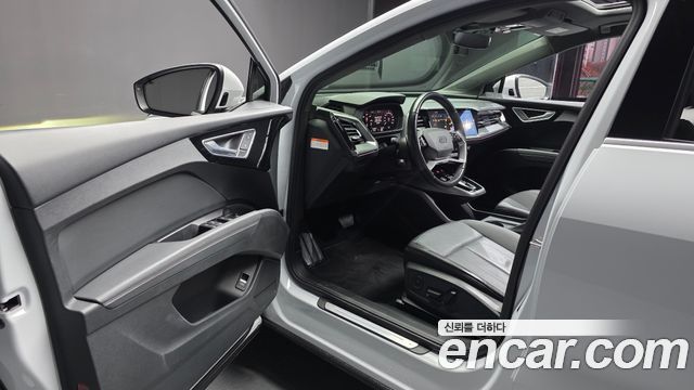 Audi Q4 e-tron (F4) 40 Premium 2022 — фото 10