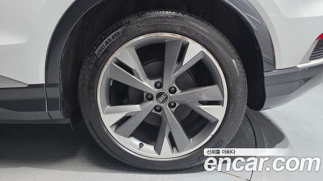 Audi Q4 e-tron (F4) 40 Premium 2022 — фото 21