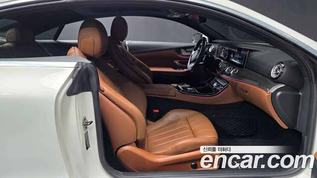 Mercedes-Benz E-Class (W213) E400 4MATIC Coupe 2017 — фото 11