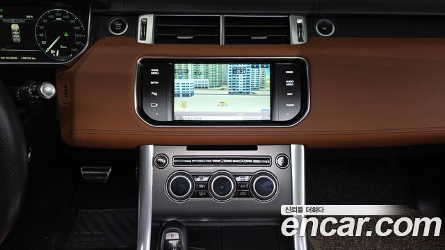 Land Rover Range Rover Sport (II) 3.0 SDV6 HSE Dynamic 2015 — фото 13