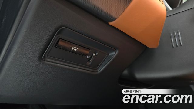 Land Rover Range Rover Sport (II) 3.0 SDV6 HSE Dynamic 2015 — фото 31