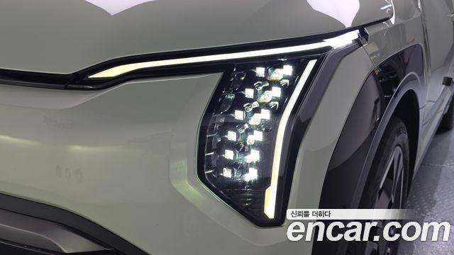 Kia EV3 Long Range 2WD GT Line 2025 — фото 22