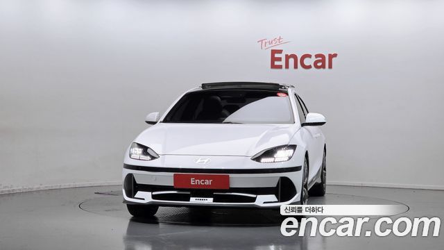 Hyundai Ioniq 6 Long Range Exclusive + 2023 — фото 3