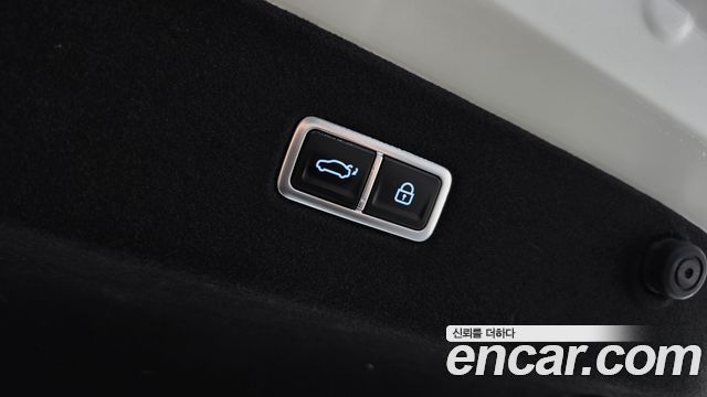 Hyundai Ioniq 6 Long Range Exclusive + 2023 — фото 16