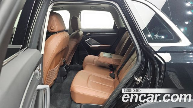 Audi Q3 (F3) 40 TFSI Quattro 2025 — фото 16