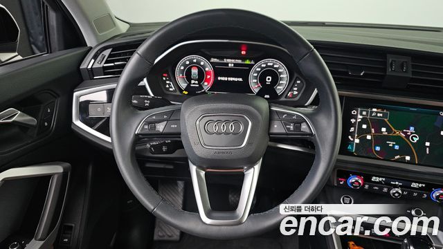 Audi Q3 (F3) 40 TFSI Quattro 2025 — фото 18