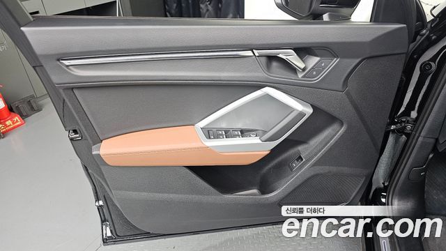 Audi Q3 (F3) 40 TFSI Quattro 2025 — фото 30