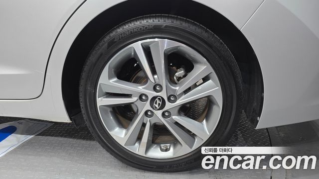 Hyundai Avante (AD) 1.6 GDI Value Plus 2017 — фото 21