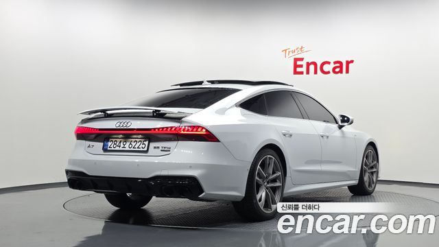 Audi A7 (4K) 55 TFSI Quattro Premium 2020 — фото 2