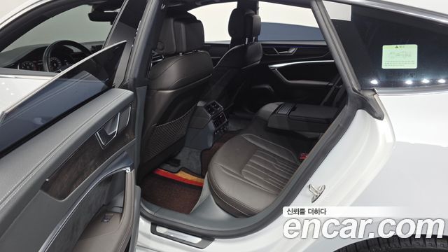 Audi A7 (4K) 55 TFSI Quattro Premium 2020 — фото 12