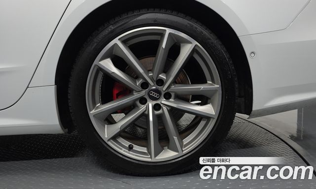 Audi A7 (4K) 55 TFSI Quattro Premium 2020 — фото 20