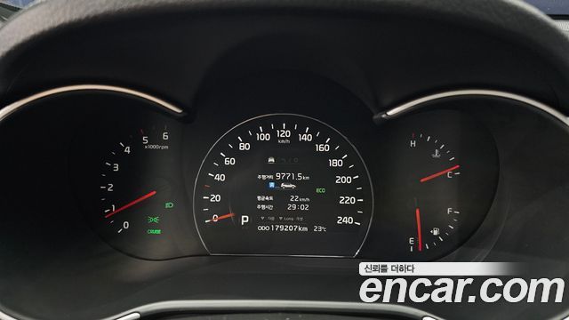 Kia Sorento R Diesel 2.0 2WD Noblesse 2014 — фото 8