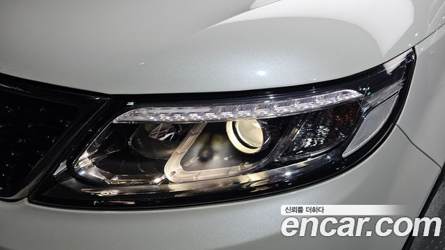 Kia Sorento R Diesel 2.0 2WD Noblesse 2014 — фото 22