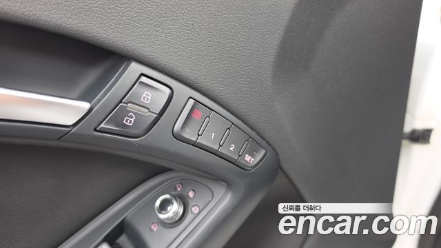Audi A5 40 TFSI Quattro Cabriolet 8F7 2015 — фото 16