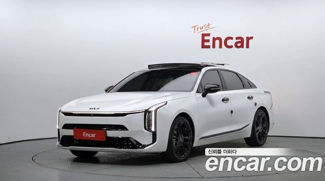 Kia K8 2.5 Gasoline 2WD Signature