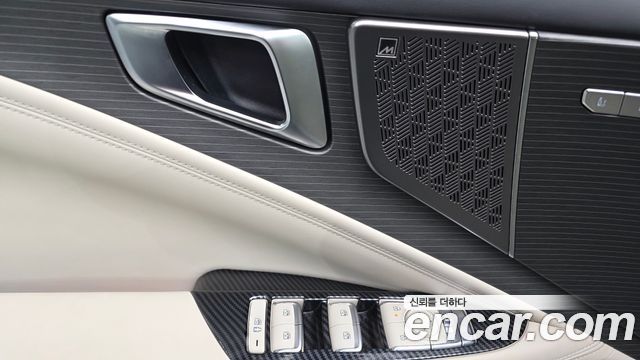 Kia K8 2.5 Gasoline 2WD Signature 2025 — фото 19