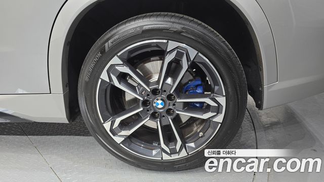 BMW X1 (U11) M35i xDrive 2024 — фото 21