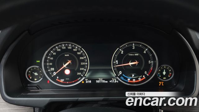 BMW X5 (F15) xDrive 30d 2017 — фото 8
