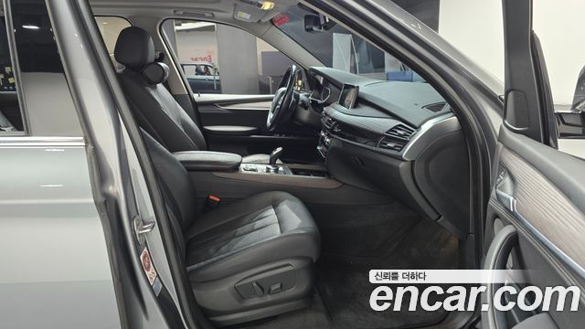BMW X5 (F15) xDrive 30d 2017 — фото 26