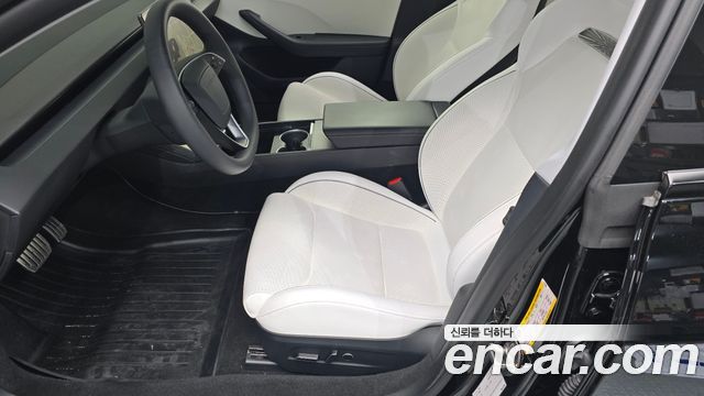 Tesla Model 3 Performance AWD 2024 — фото 17