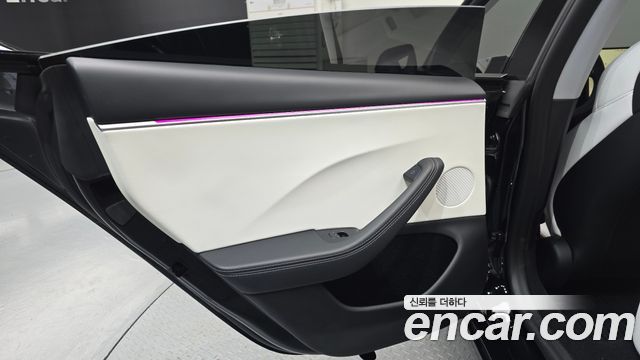 Tesla Model 3 Performance AWD 2024 — фото 25
