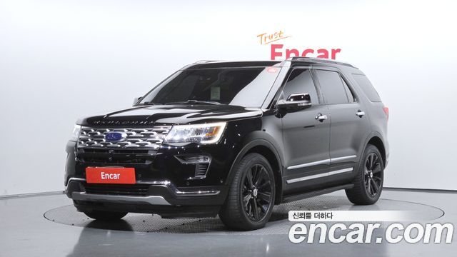Ford Explorer 2.3 Limited 4WD 5th