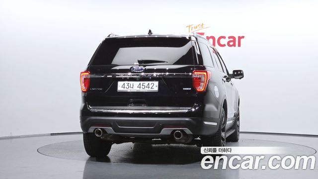 Ford Explorer 2.3 Limited 4WD 5th 2018 — фото 4