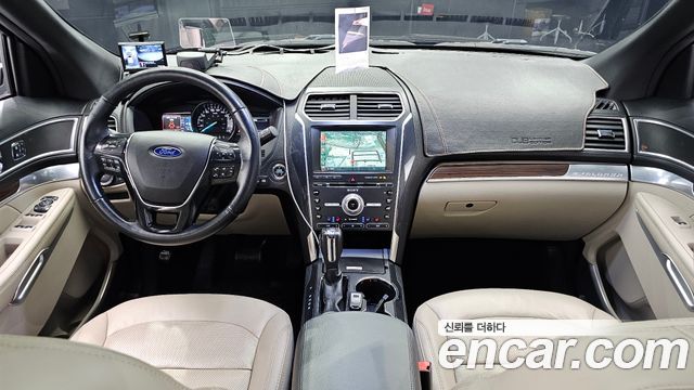 Ford Explorer 2.3 Limited 4WD 5th 2018 — фото 7