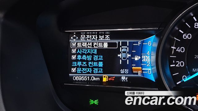 Ford Explorer 2.3 Limited 4WD 5th 2018 — фото 19
