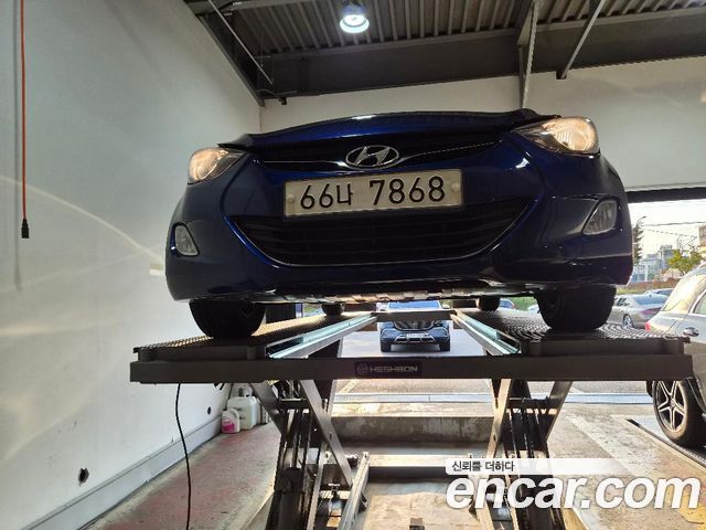 Hyundai Avante (MD) M16 GDI Luxury 2012 — фото 1