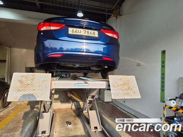 Hyundai Avante (MD) M16 GDI Luxury 2012 — фото 2