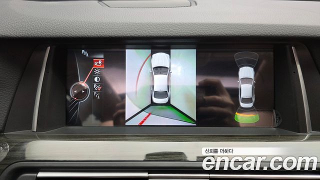 BMW 5 Series (F10) 528i Luxury 2015 — фото 16