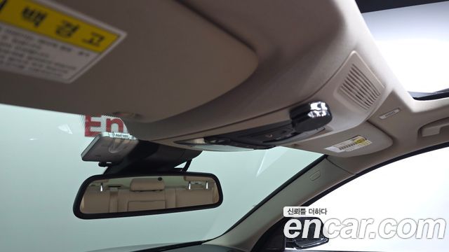 BMW 5 Series (F10) 528i Luxury 2015 — фото 27