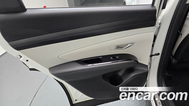 Hyundai Tucson Hybrid (NX4) HEV 1.6 2WD Inspiration 2024 — фото 25