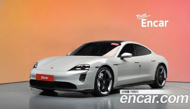 Porsche Taycan GTS