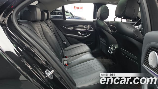 Mercedes-Benz E-Class (W213) E450 4MATIC Exclusive 2020 — фото 11