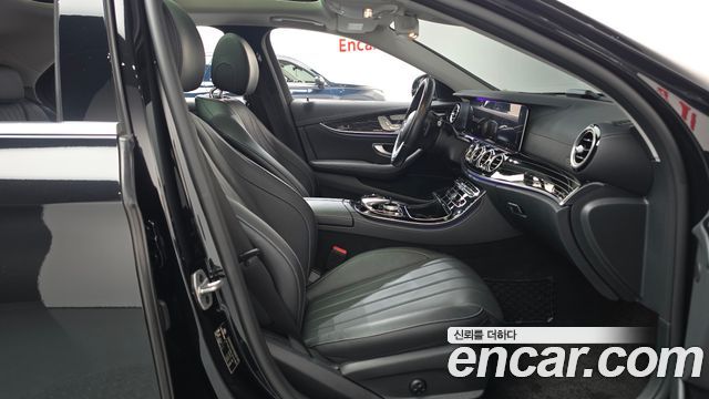 Mercedes-Benz E-Class (W213) E450 4MATIC Exclusive 2020 — фото 26